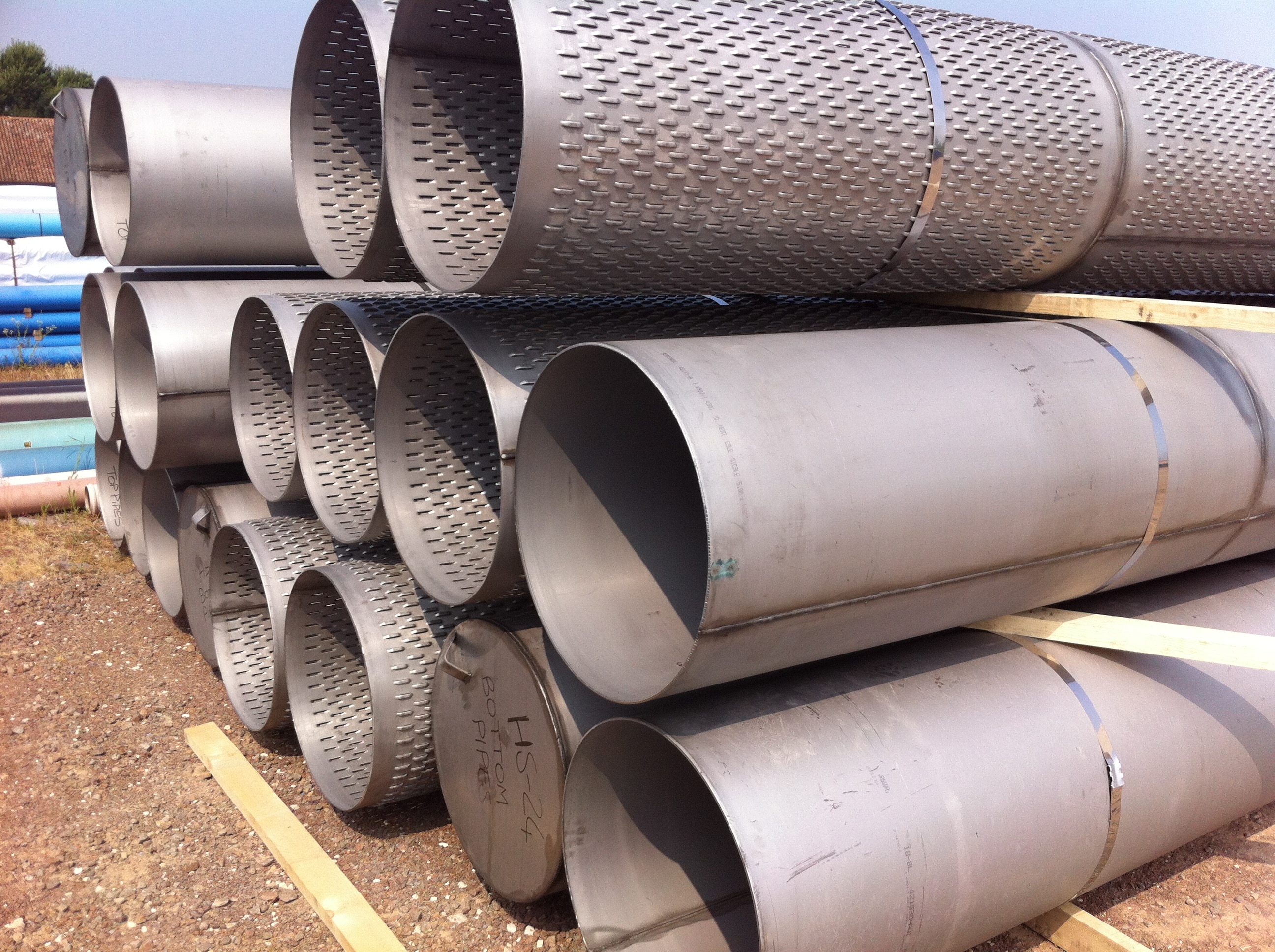 Steel pipe for water well